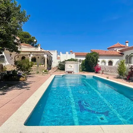 Villa Meddays Dos Torres *
